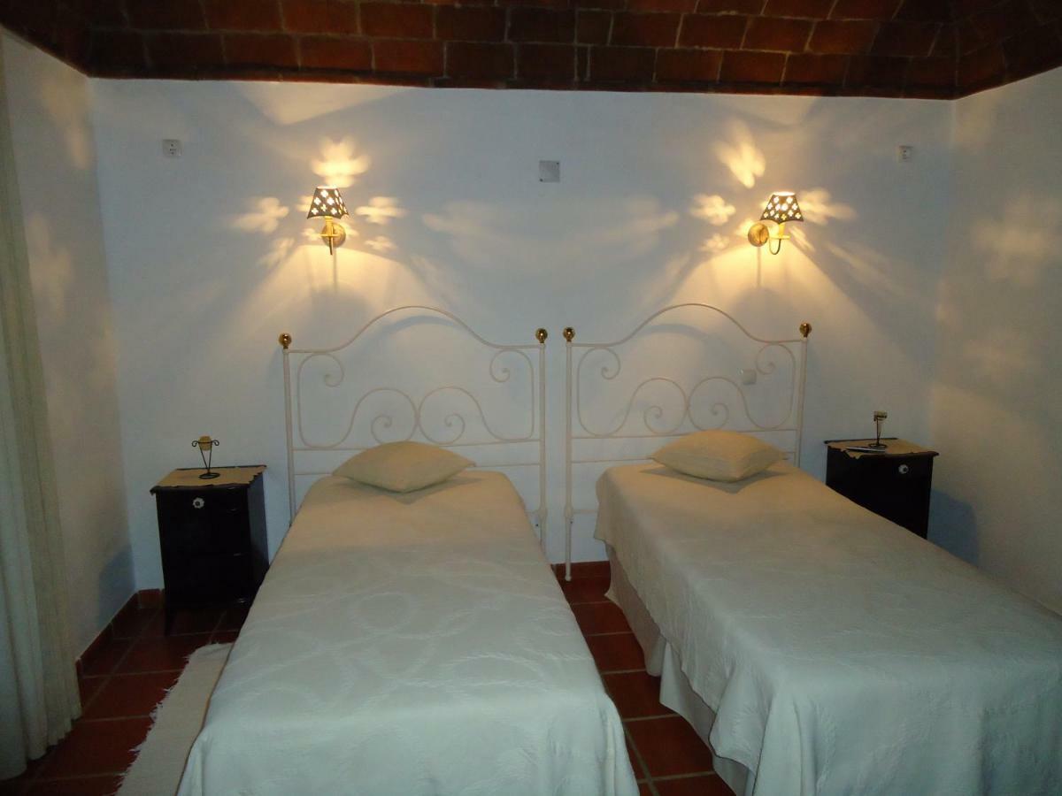 Monte Da Avo Chica Hotel Monsaraz Luaran gambar